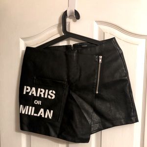 Pleather asymmetrical skort - Forever 21
